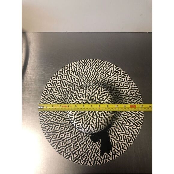 Coco + Carmen Women’s Black and White Woven Sun Hat One Size - Picture 6 of 8